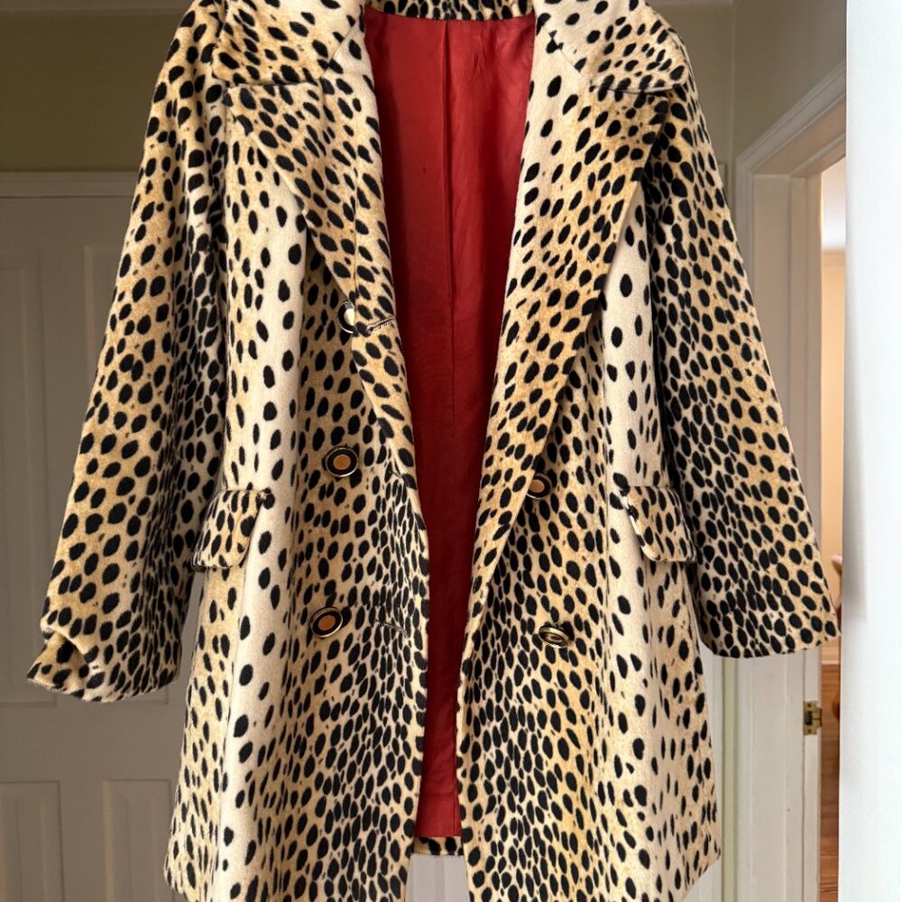 Vintage Leopard Print Coat